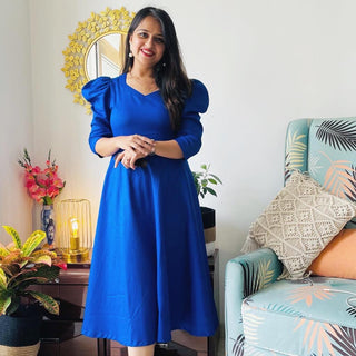 Royalblue puff sleeve dress BESTSELLER